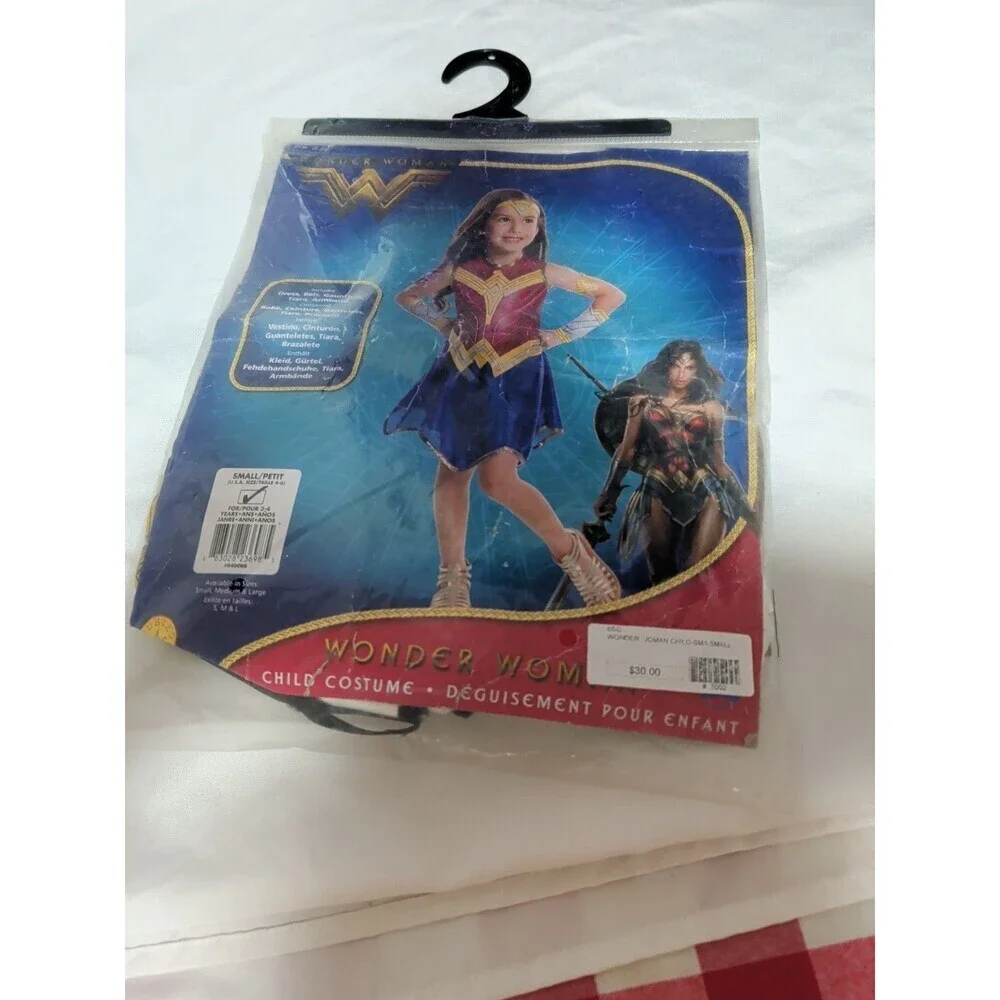 Wonder Woman Child Costume Small (4-6) Dress/Belt/Gauntlets/Tiara/Armband